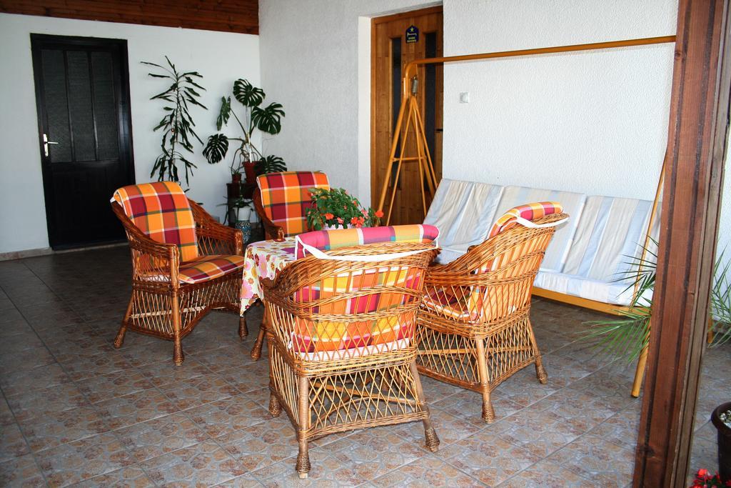 Sobe Rooms Szobak Zimmer Kis Palić المظهر الخارجي الصورة